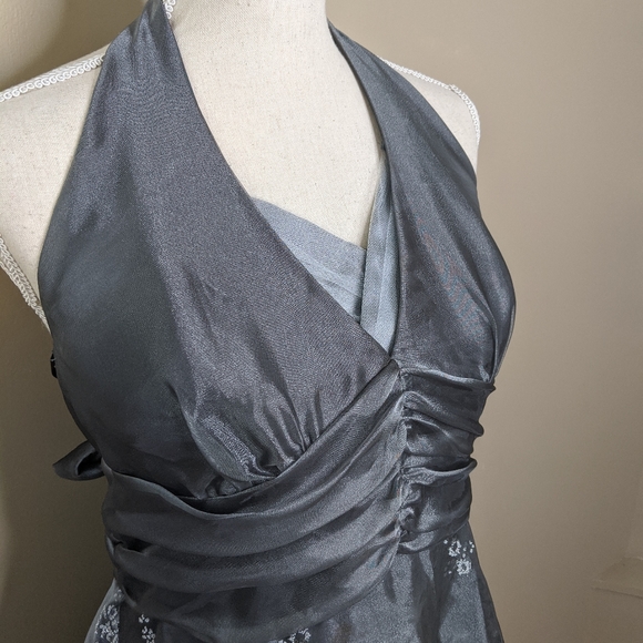 Wendye Chaitin Halter Embroidered Formal Dress - Picture 5 of 8
